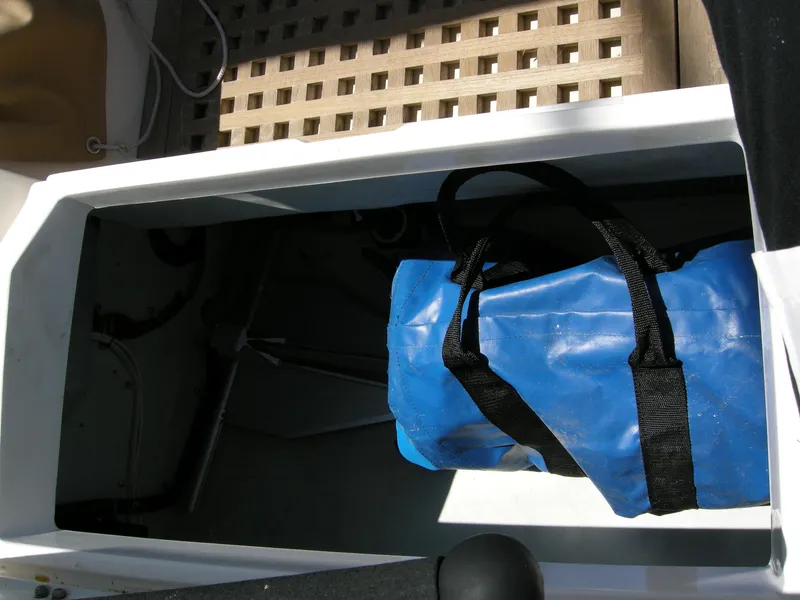 Cockpit hatch