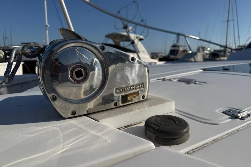 Close-up of Lewmar winch on 1998 Luhrs Tournament 320 Convertible boat deck.