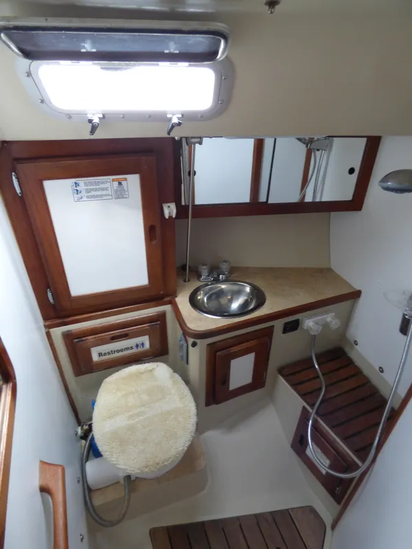 1985 Catalina 36