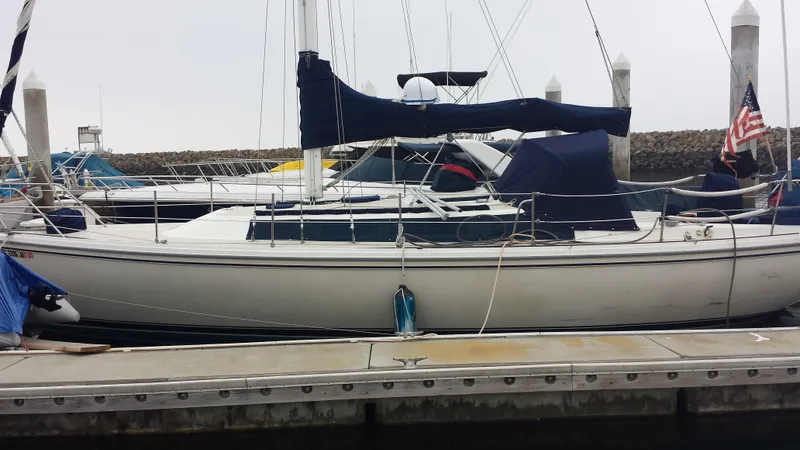 1985 Catalina 36