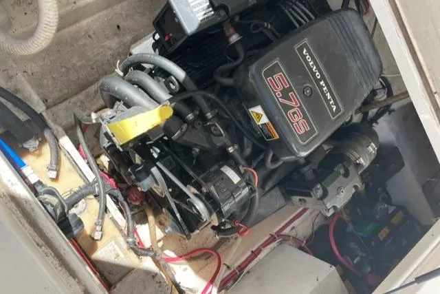 2001 Wellcraft 2600 Martinique