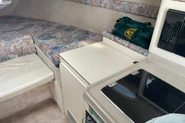 2001 Wellcraft 2600 Martinique