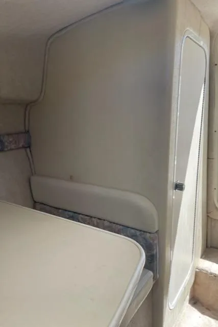 2001 Wellcraft 2600 Martinique