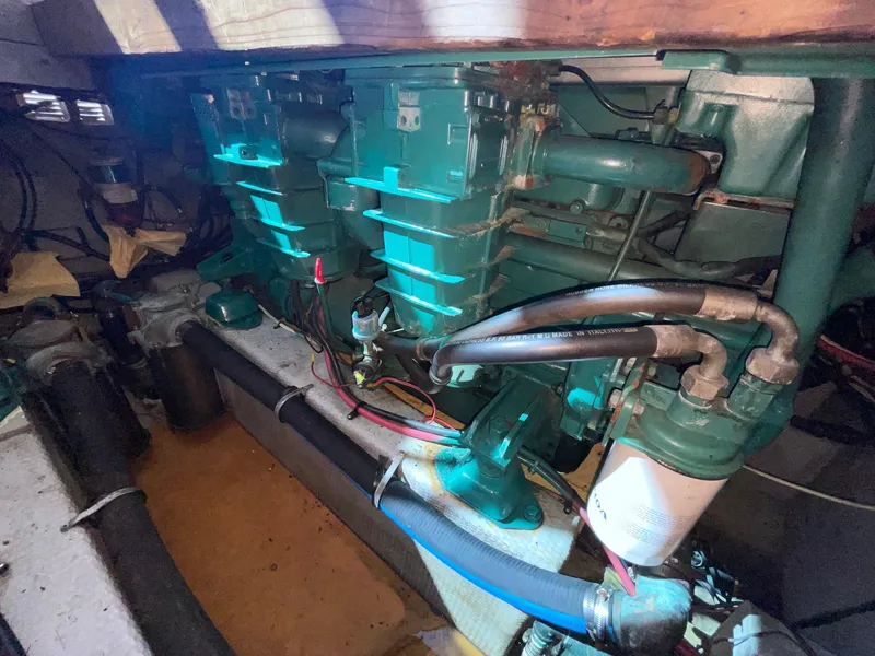 1990 Sport-Craft 36 Sportfish