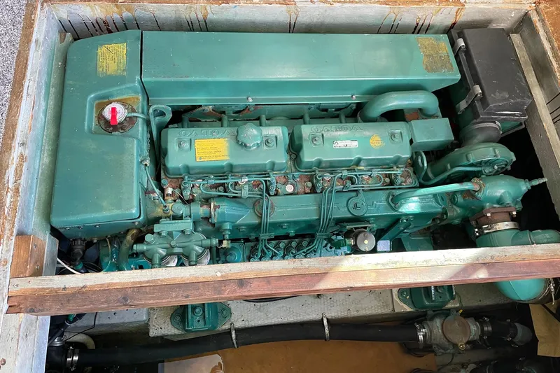 1990 Sport-Craft 36 Sportfish