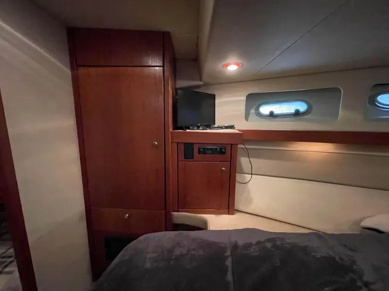 1995 Bayliner 4788 Pilot House Motoryacht