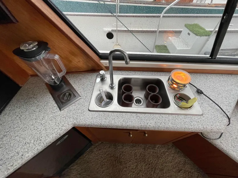 1995 Bayliner 4788 Pilot House Motoryacht