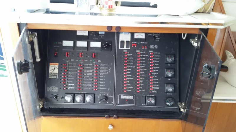 1994 Bayliner 4788 Pilot House Motoryacht