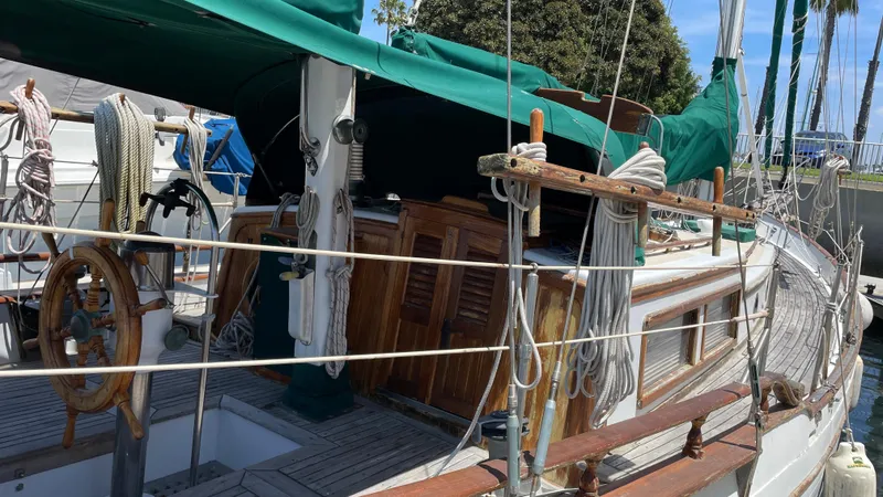 1976 CT Cutter Rigged Ketch