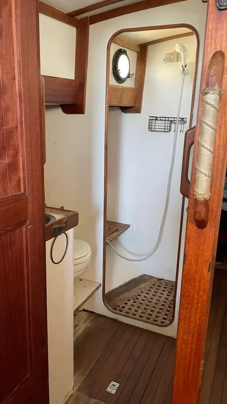 1976 CT Cutter Rigged Ketch