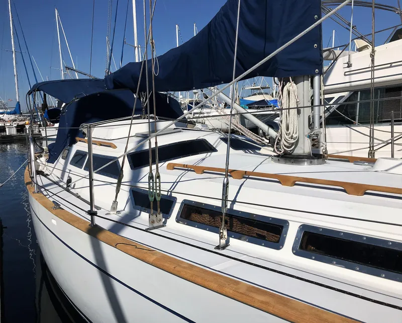 1986 Fairweather Mariner 39