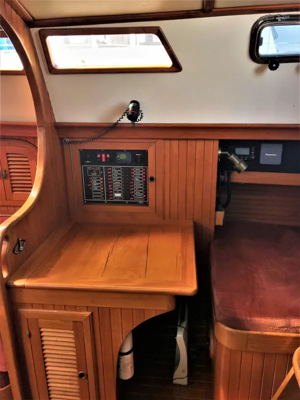 1986 Fairweather Mariner 39