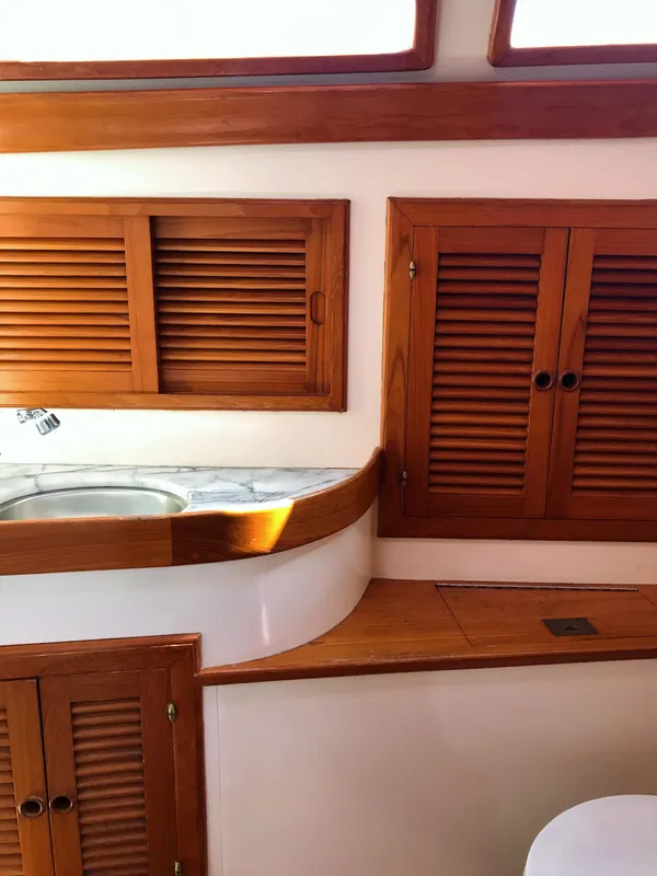 1986 Fairweather Mariner 39