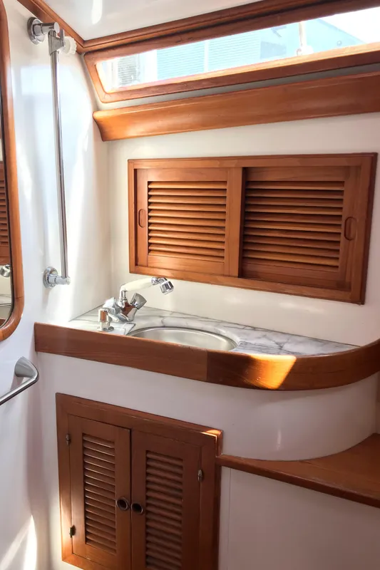 1986 Fairweather Mariner 39