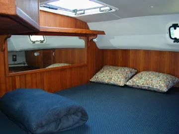 2000 Sea Sport Pacific 3200