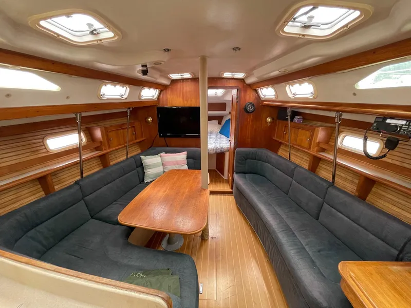 1998 Catalina 380