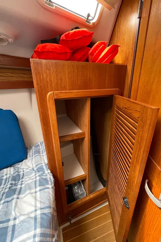 1998 Catalina 380