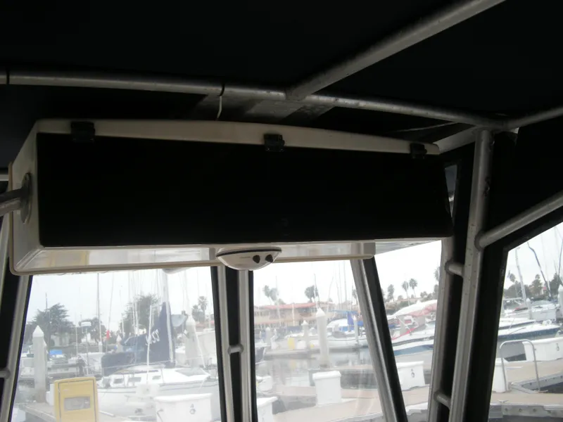 2000 Grady-White Bimini 306