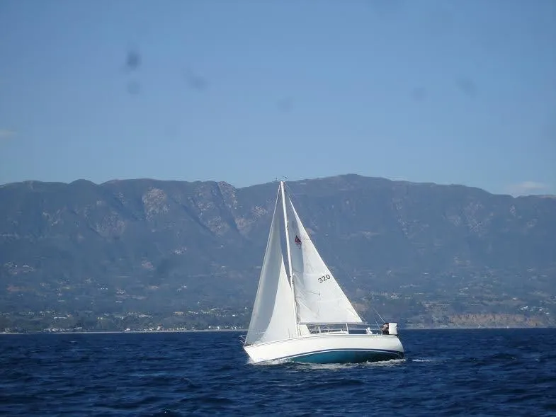 Catalina 270 Undersail