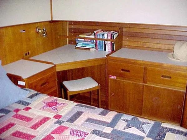 aft cabin vanity