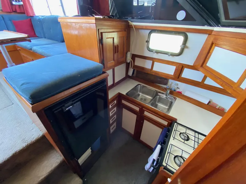 1990 Prowler 35 ACMY
