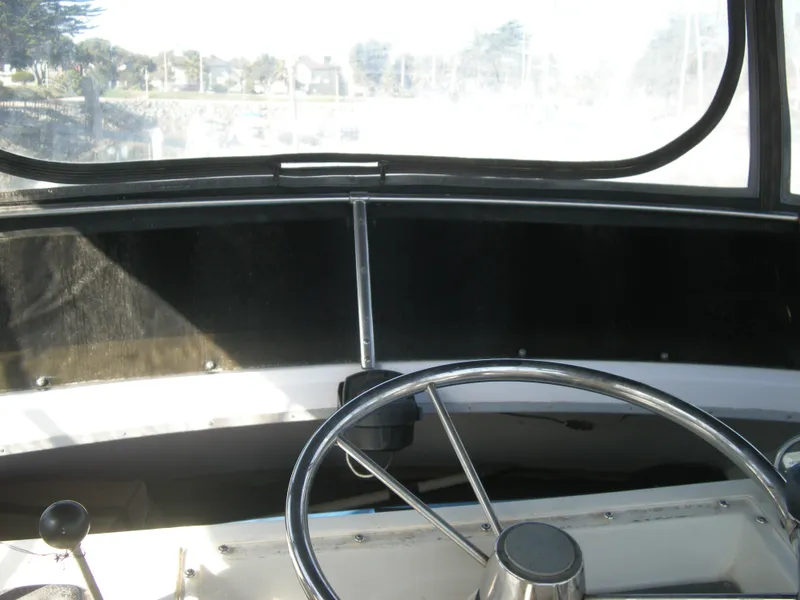 1979 Trojan sedan cruiser 32