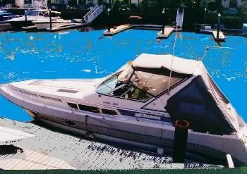 1989 Cruisers Yachts 3270 Esprit