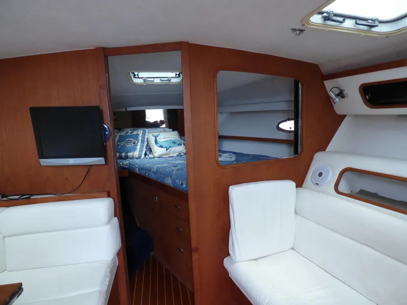 1989 Tiara Yachts 3600 Open