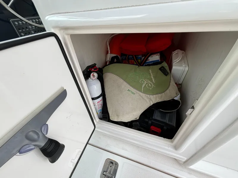 2002 Tiara Yachts 3500 Open