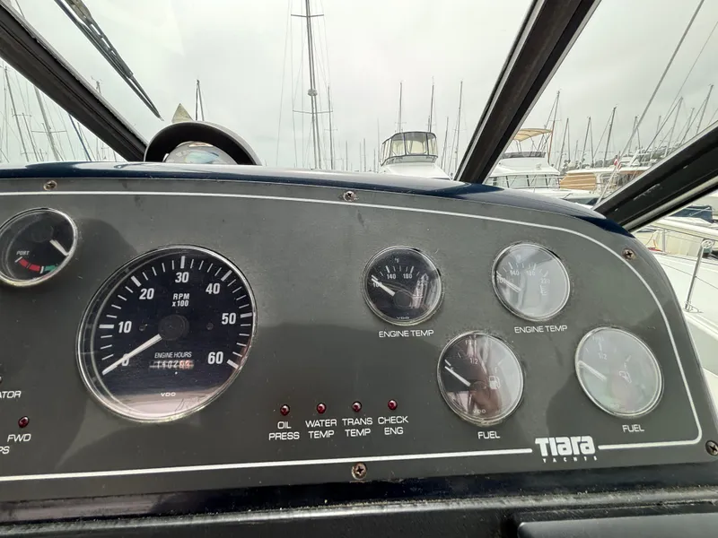 2002 Tiara Yachts 3500 Open