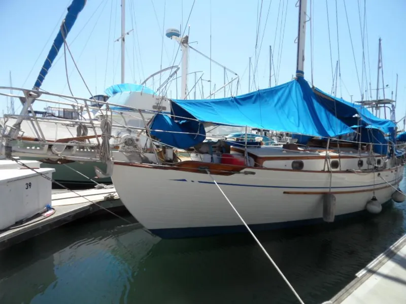 1977 Tayana 37