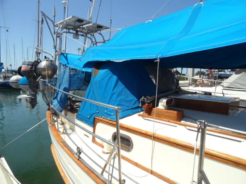 1977 Tayana 37