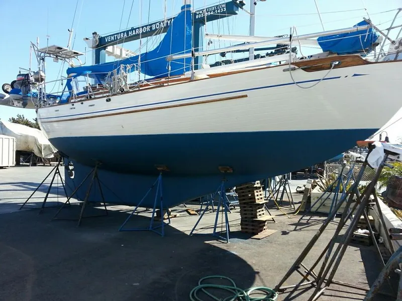 1977 Tayana 37