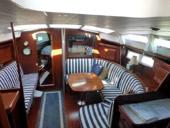 2004 Beneteau Oceanis 423