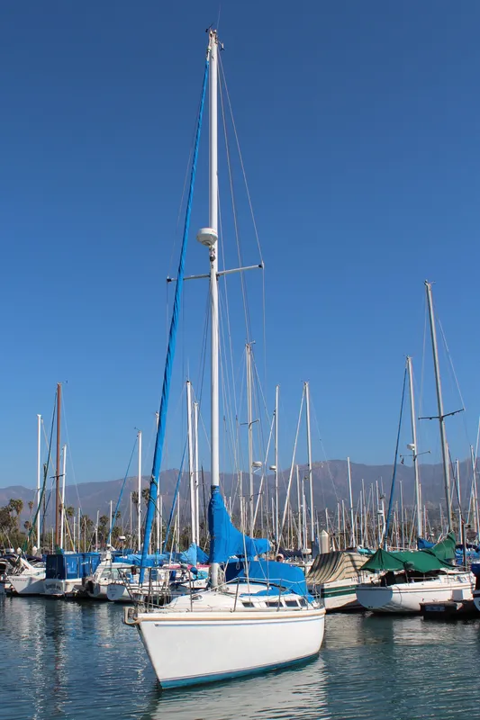 1983 Catalina 30