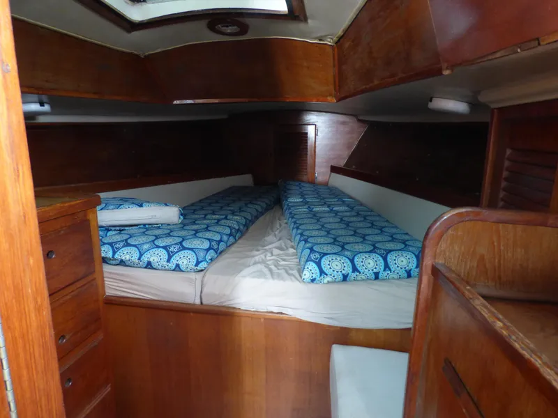 1981 Newport 41S