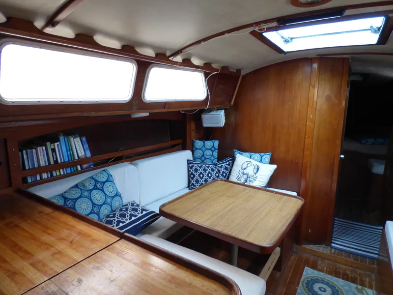 1981 Newport 41S