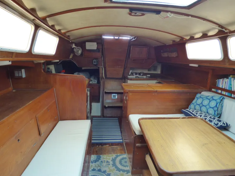 1981 Newport 41S