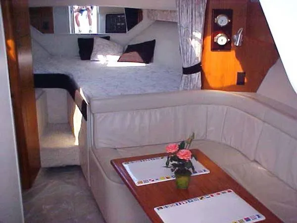 1993 Tiara Yachts 3100 Open