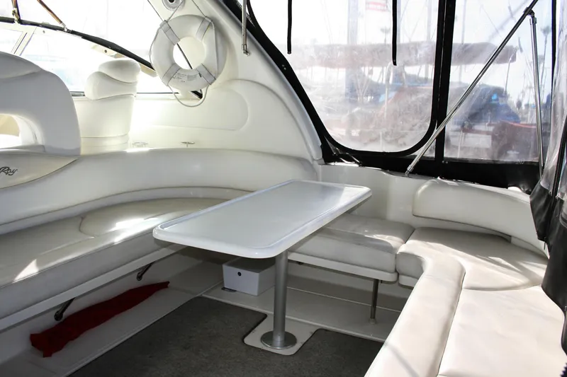 2002 Sea Ray Sundancer