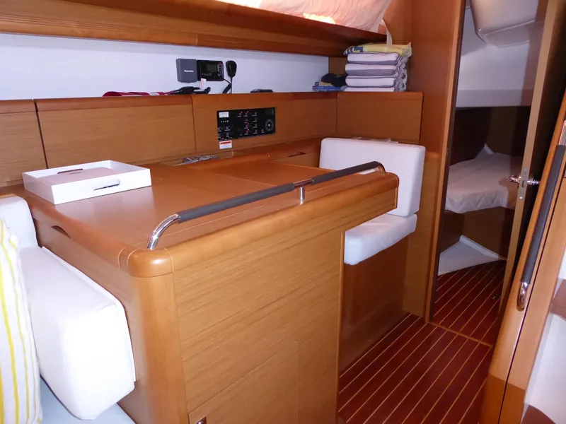 Nav station