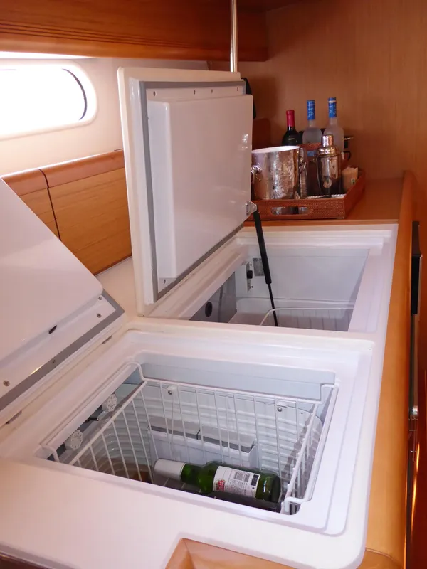 Top & front loading refrigeration