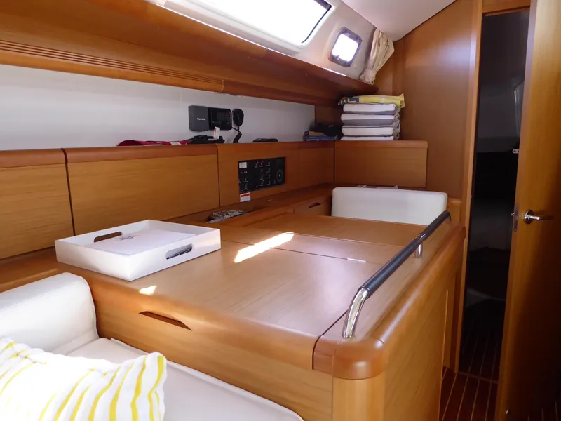 Nav station looking to aft cabin