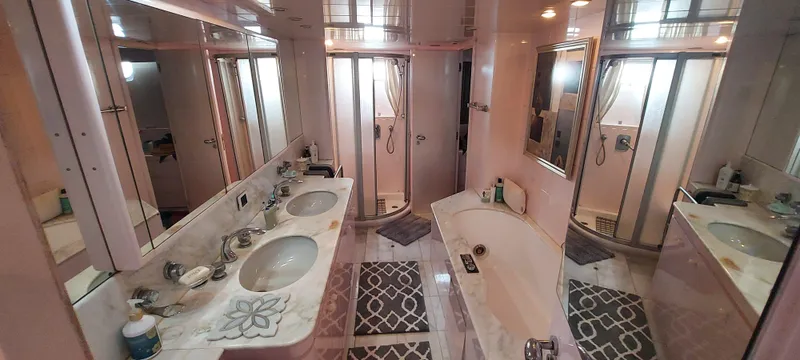 1990 Versilcraft Challenger Motor Yacht