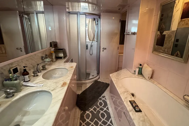 1990 Versilcraft Challenger Motor Yacht