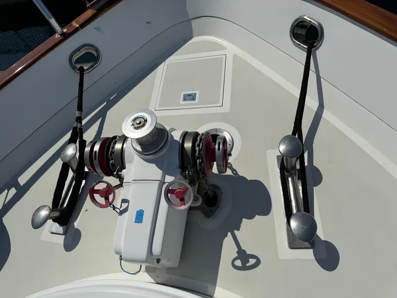 1990 Versilcraft Challenger Motor Yacht