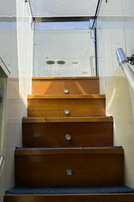 1990 Versilcraft Challenger Motor Yacht