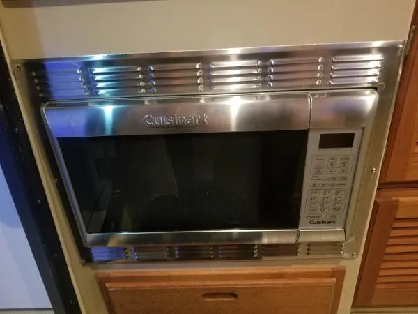 2013 Cutwater 28