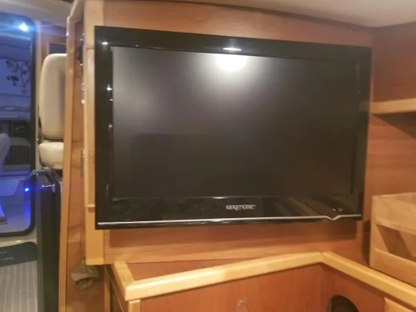 2013 Cutwater 28