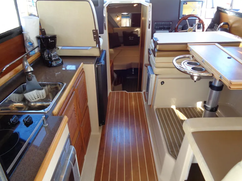 2013 Cutwater 28